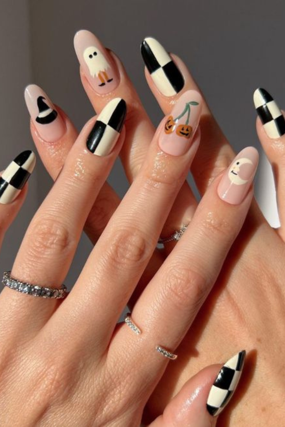 Cute Spooky Ghost Nails For Halloween The Catalog By Celine