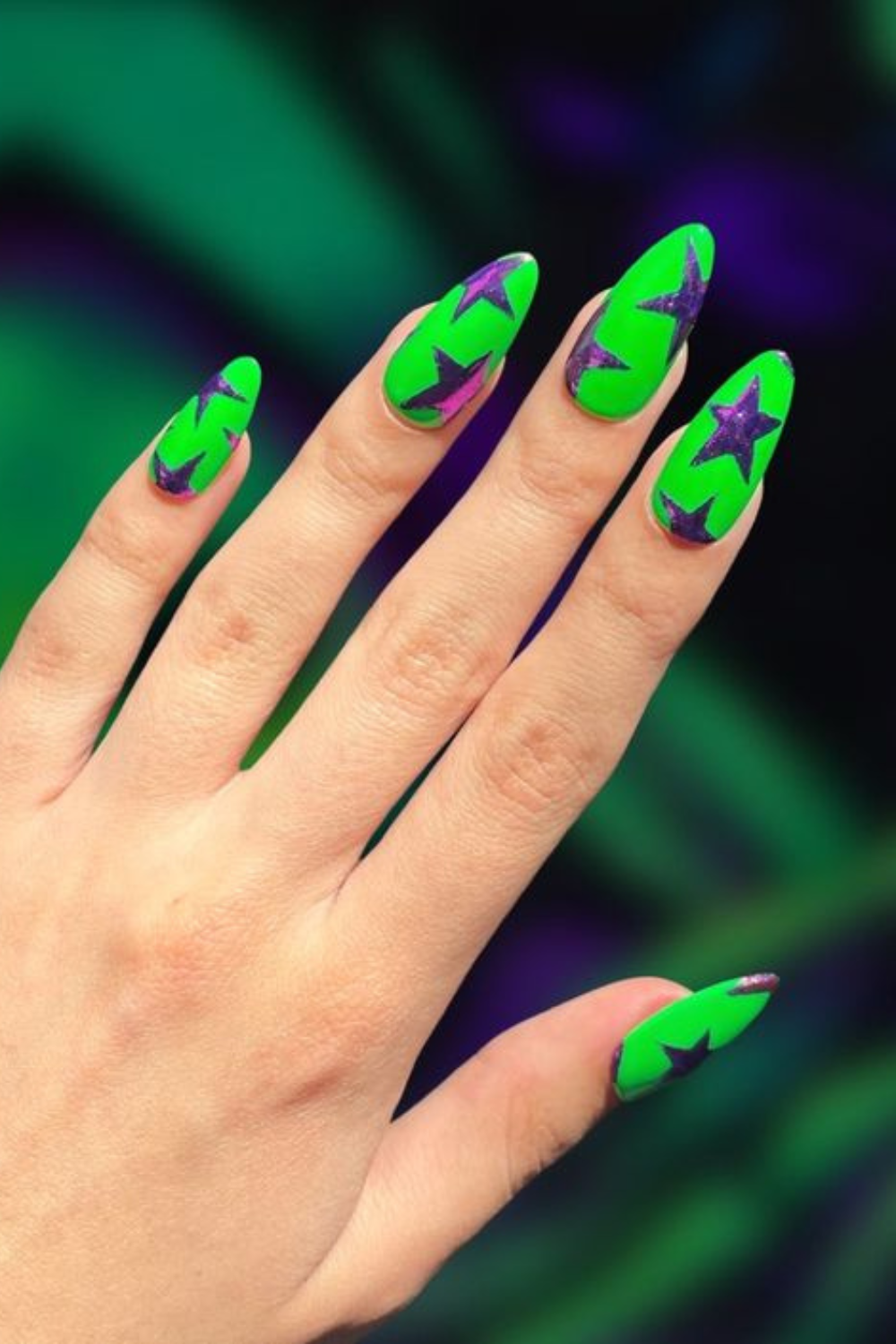 25 Mesmerizing Neon Nails for Christmas 2024! The Catalog