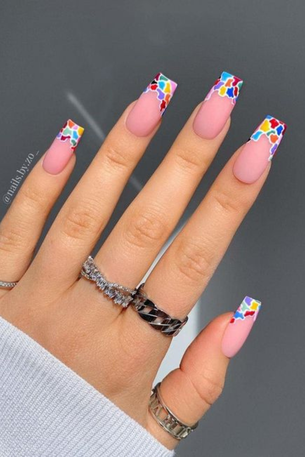 27 Pretty Puzzle Nails That Are Picture Perfect!