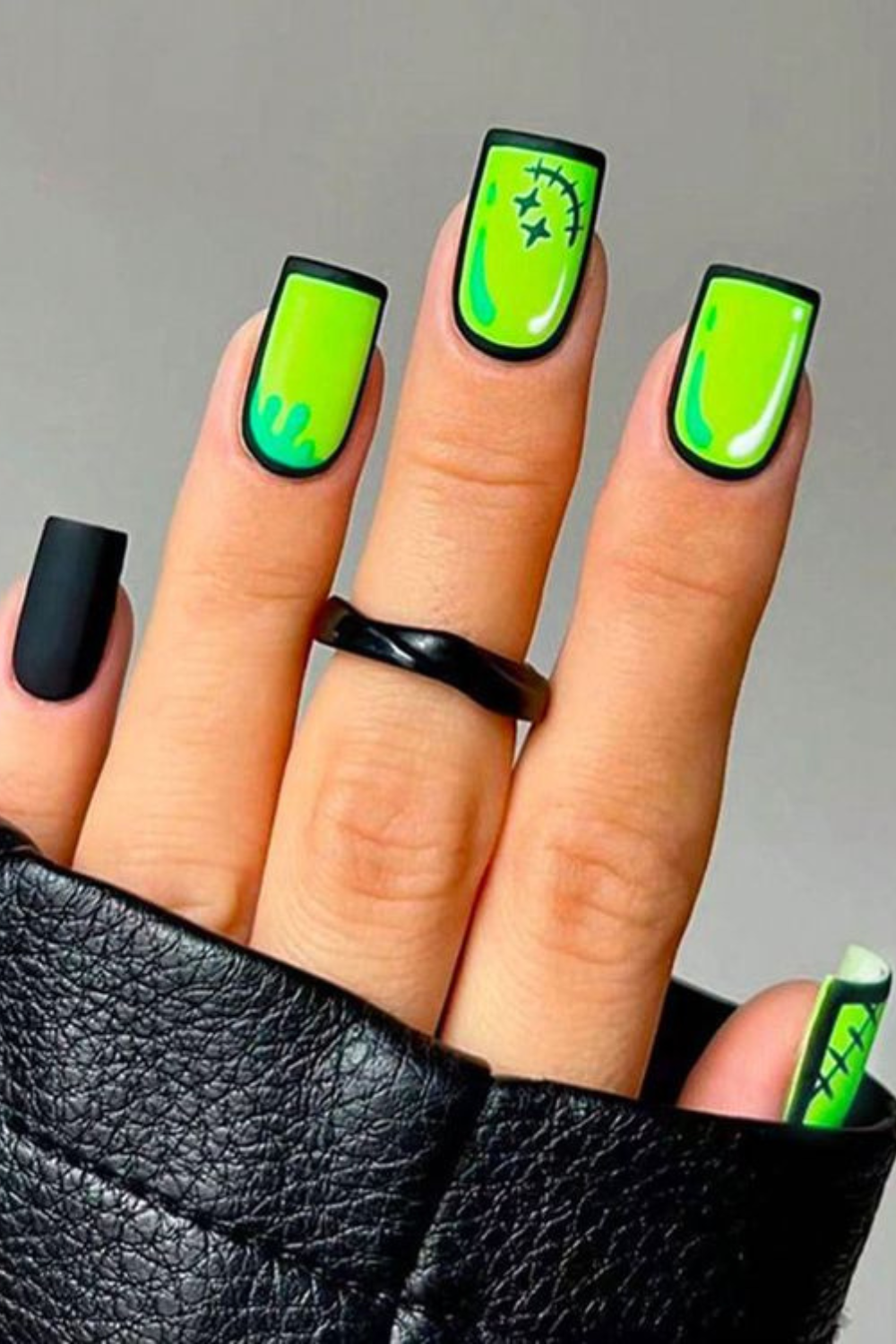 31 Halloween Nails of 2024 That'll Make Your Eyes POP!
